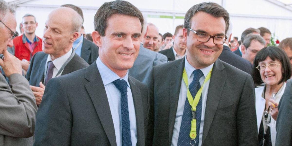 Manuel Valls miniszterelnök Thévenoud társaságában FORRÁS: FACEBOOK