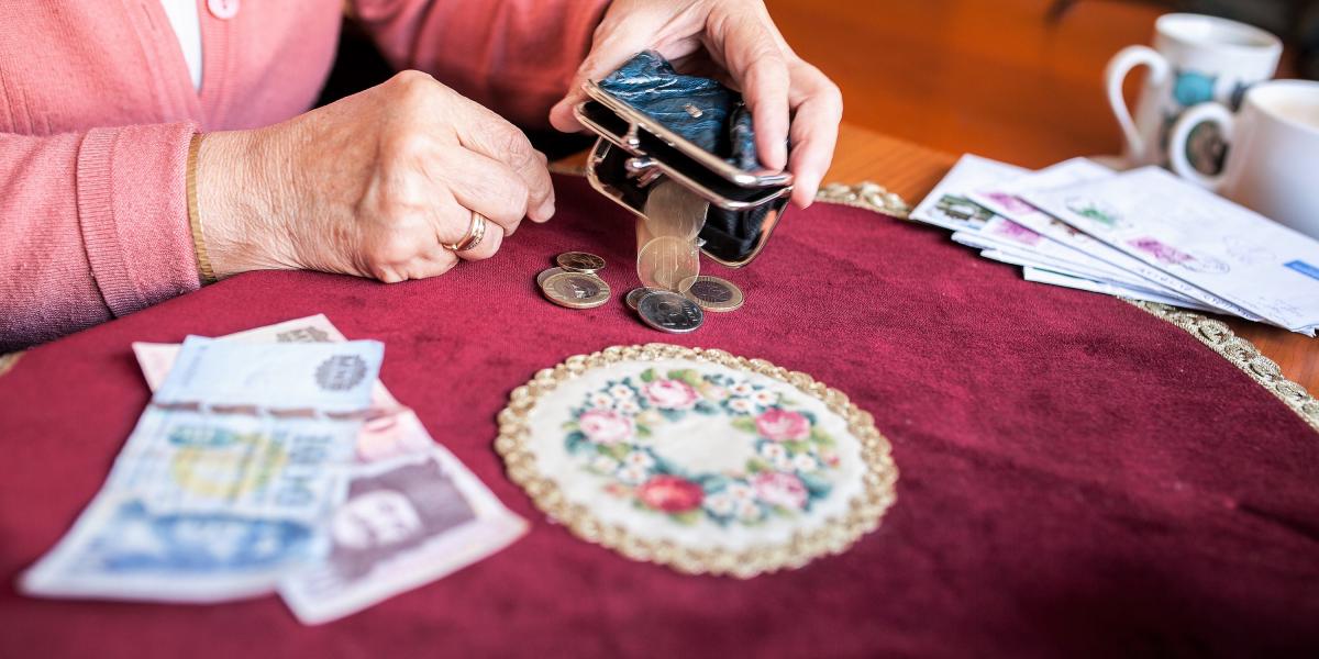 Pénzt reméltek az üdülési jogból, végül becsapták az idős ügyfeleket