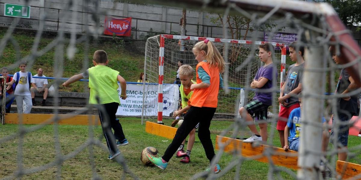 A kétnapos rendezvényen mindenki megtalálhatta a hozzá illő sportágat FOTÓ: SZALMÁS PÉTER