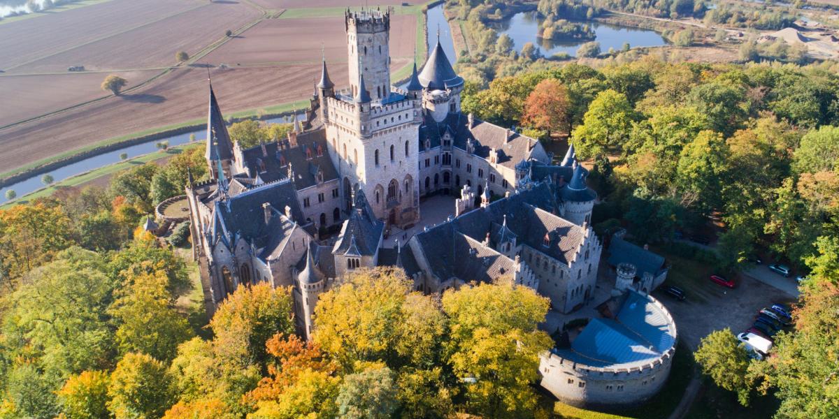 A hannoveri családi fészek, a Marienburg-kastély