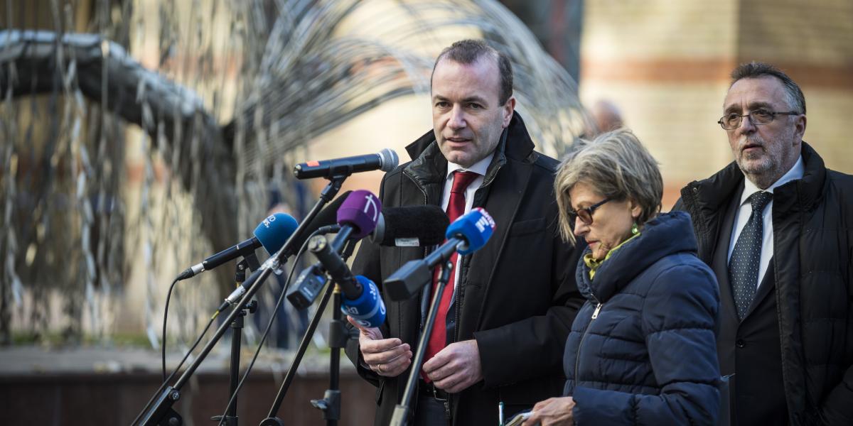 Manfred Weber a Mazsihisz elnökével is tárgyalt