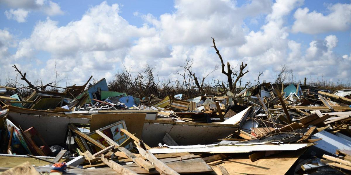 Letarolta a hurrikán a Bahamák északi szigeteit