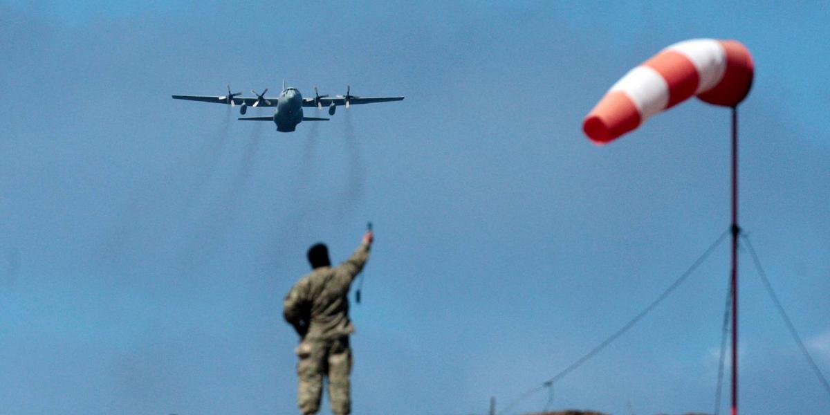 A chilei légierő egyik C-130 Hercules típusú gépe. Képünk illusztráció