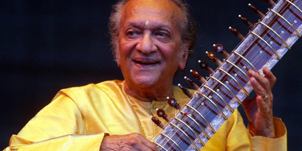 Ravi Shankar az indiai művészet „örök igazságait” képviseli, bár rendhagyó formában