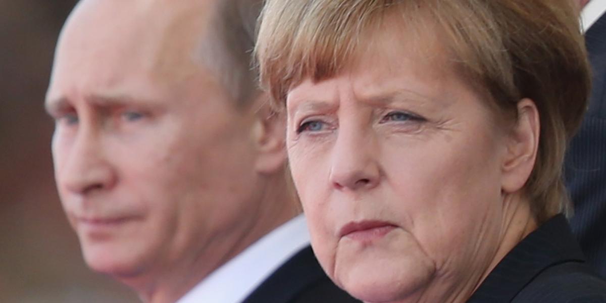 Merkel és Putyin egy korábbi találkozón. Fotó: Getty Images, Sean Gallup