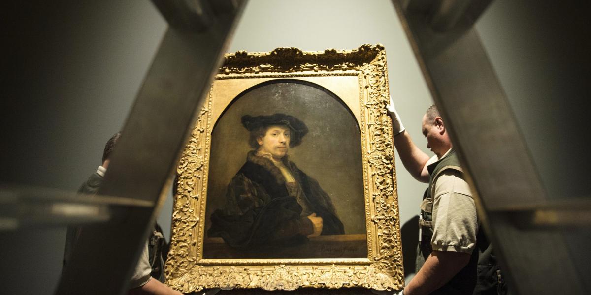 Rembrandt A festő önarcképe harmincnégy éves korában című, 25 milliárd forintra biztosított festménye a Szépművészeti Múzeumban 