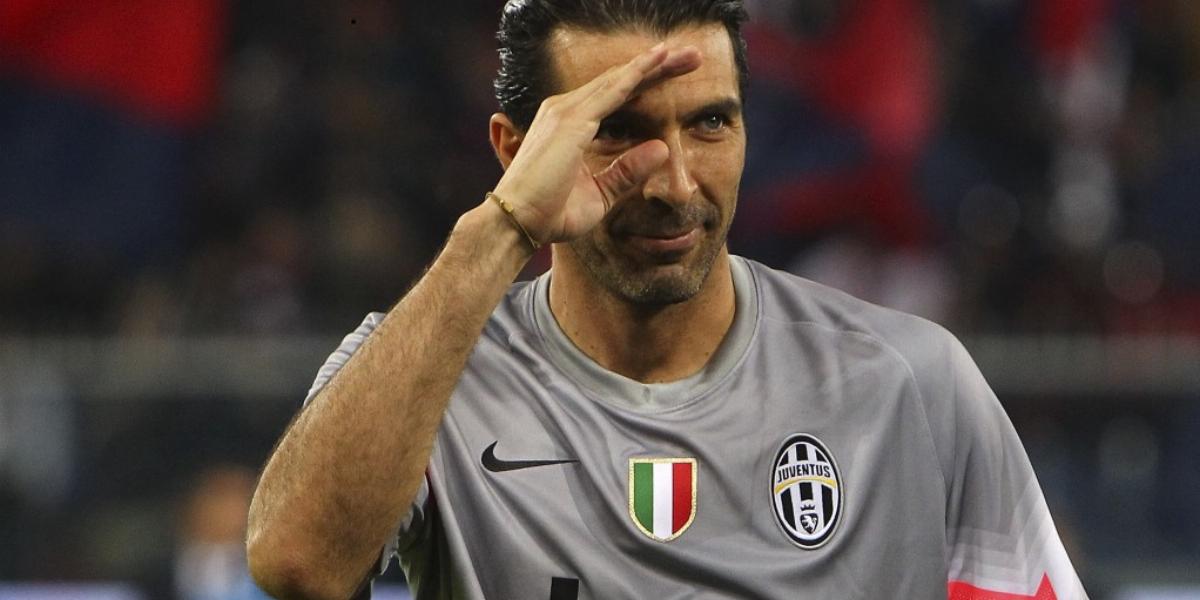 Buffon a mérkőzés előtt még vidámnak tűnt FOTÓ: EUROPRESS/GETTY IMAGES/MARCO LUZZANI