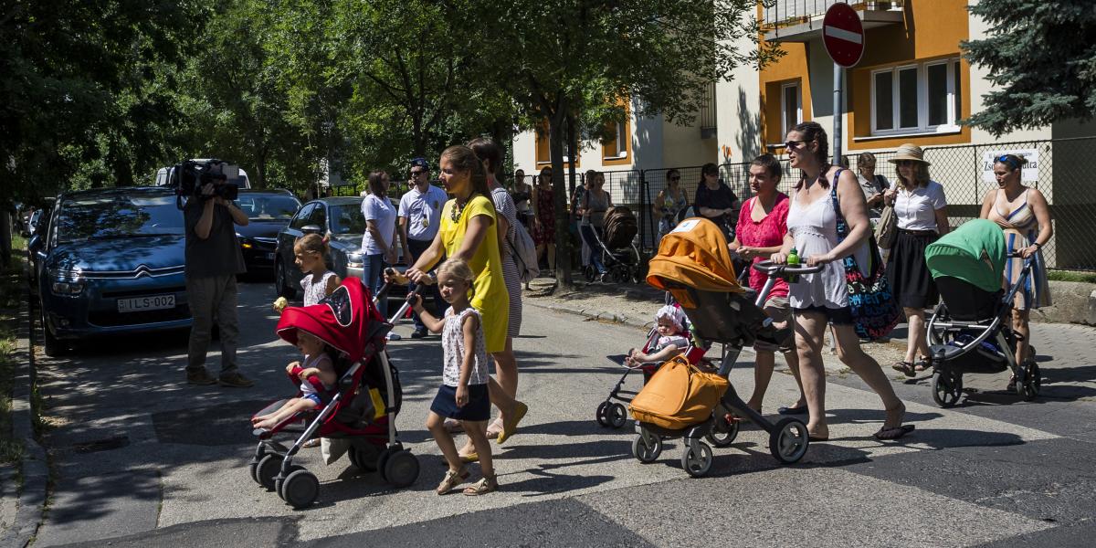 Idén májusban 598 újszülöttel kevesebb született, mint tavaly