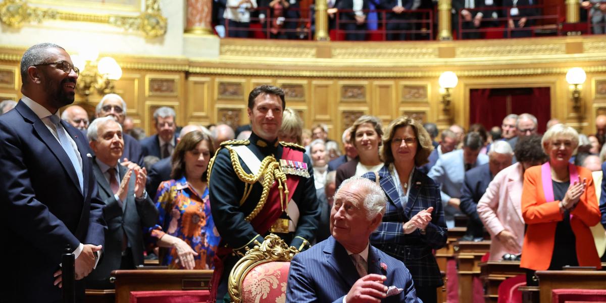 III. Károly brit király a francia szenátusban