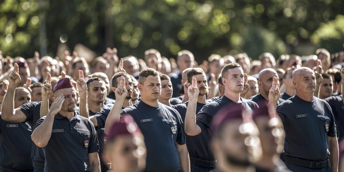 Eskütétel a határvadászoknál 2022-ben. A jelentkezők többsége nem jutott el eddig