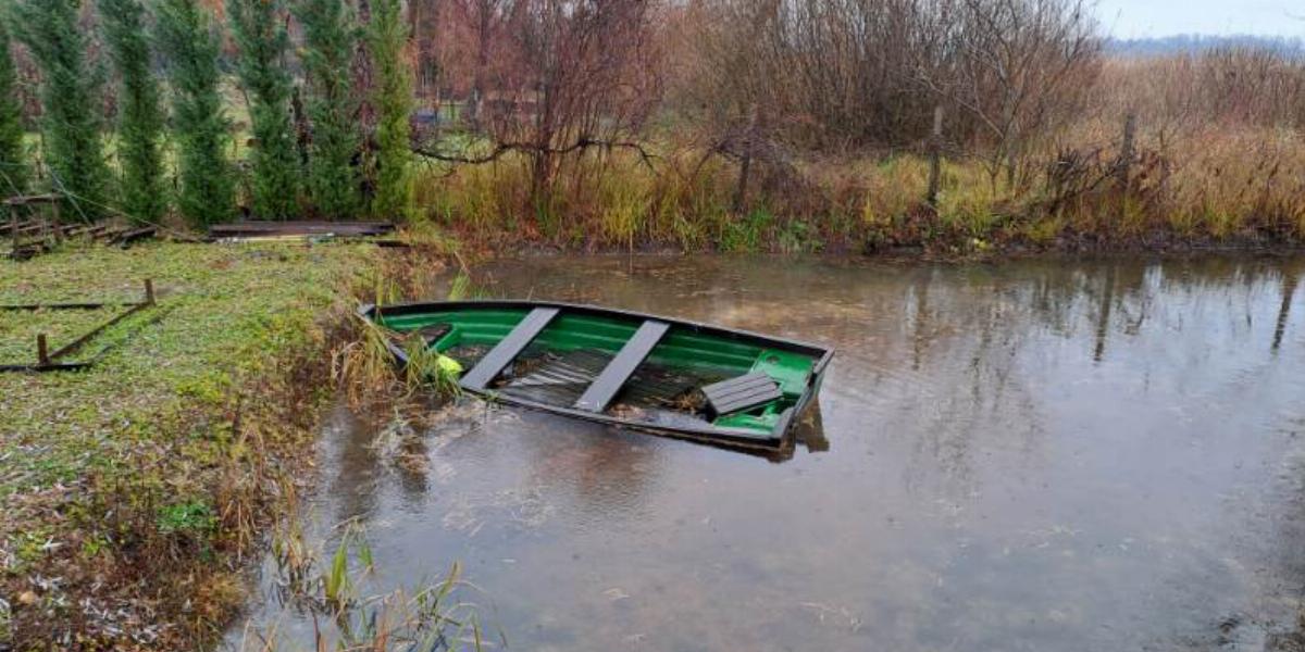 A kikotort telek helyét elfoglalta
a Balaton