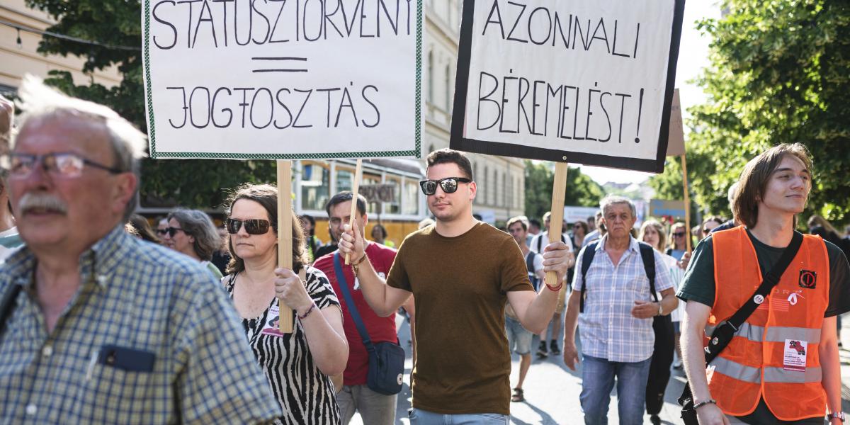 A tüntetők nem érdekelték a kormányzatot, a szakmai javaslatok elutasításán pedig nem sokat gondolkodtak