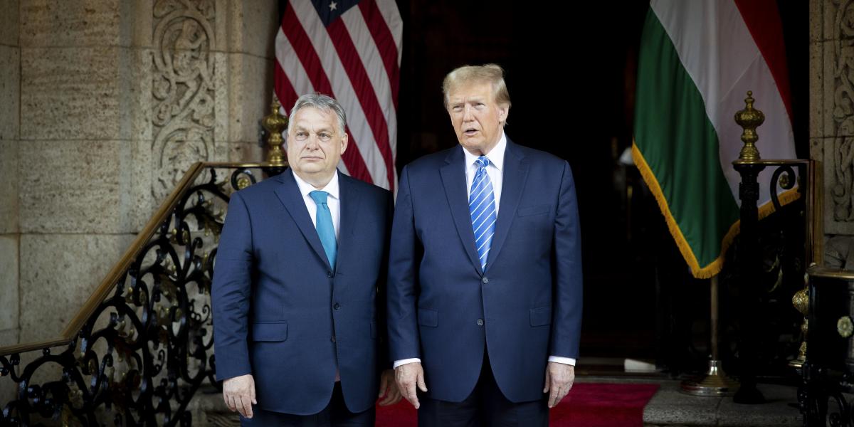 Orbán Viktor kormányfő és Donald Trump korábbi amerikai elnök Trump floridai rezidenciáján, Mar-a-Lagóban