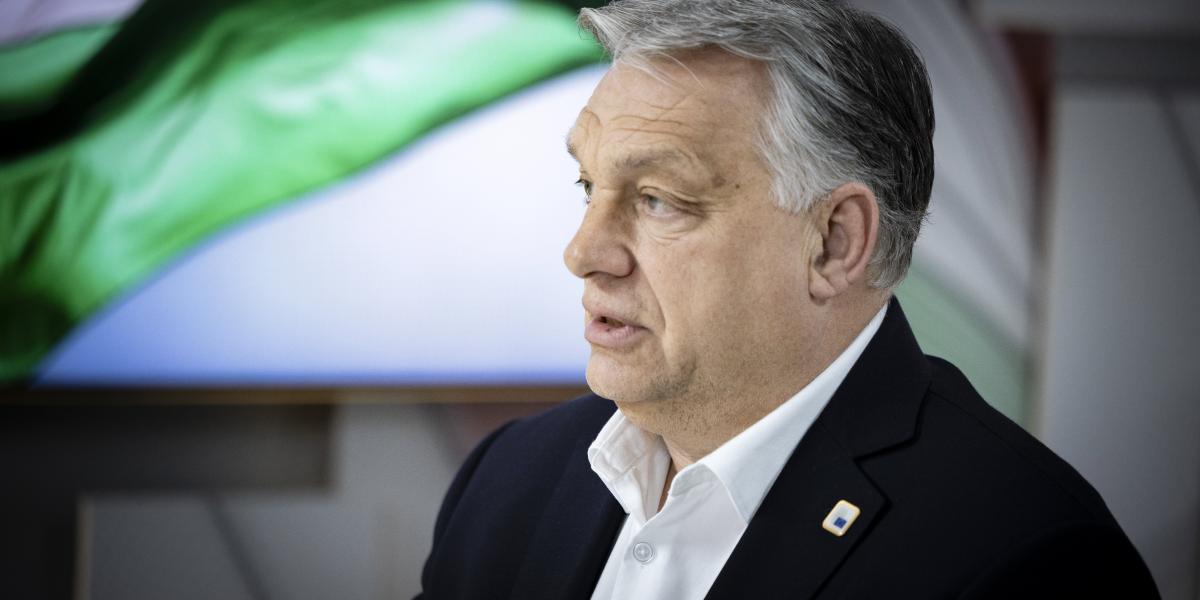 Orbán Viktor miniszterelnök interjút ad a Kossuth rádió műsorának a brüsszeli Közmédia Központban