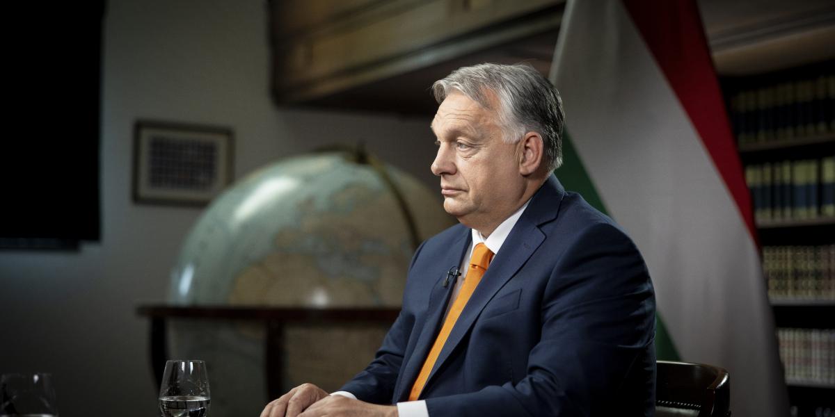 Orbán Viktor miniszterelnök interjút ad az M1-nek a Karmelita kolostorban 2024. június 10-én