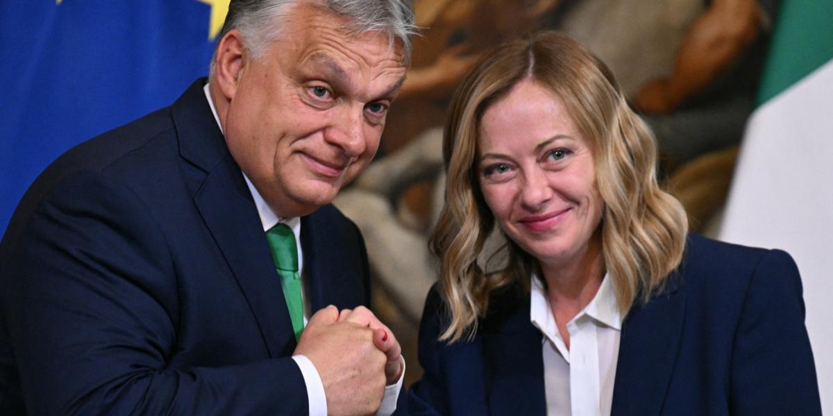 Orbán Viktor miniszterelnök és Giorgia Meloni olasz kormányfő