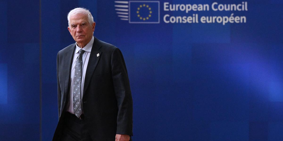 Josep Borrell, az EU Tanács állandó elnöke úgy bojkottálná a külügyminiszterek augusztus végére tervezett magyarországi informális tanácskozását, hogy azzal egyidőben összehívja a grémium brüsszeli ülését.