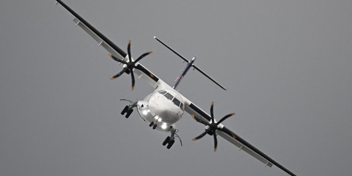 Képünk illusztráció egy ATR-72-es repülőgép 2023-ban Párizs felett