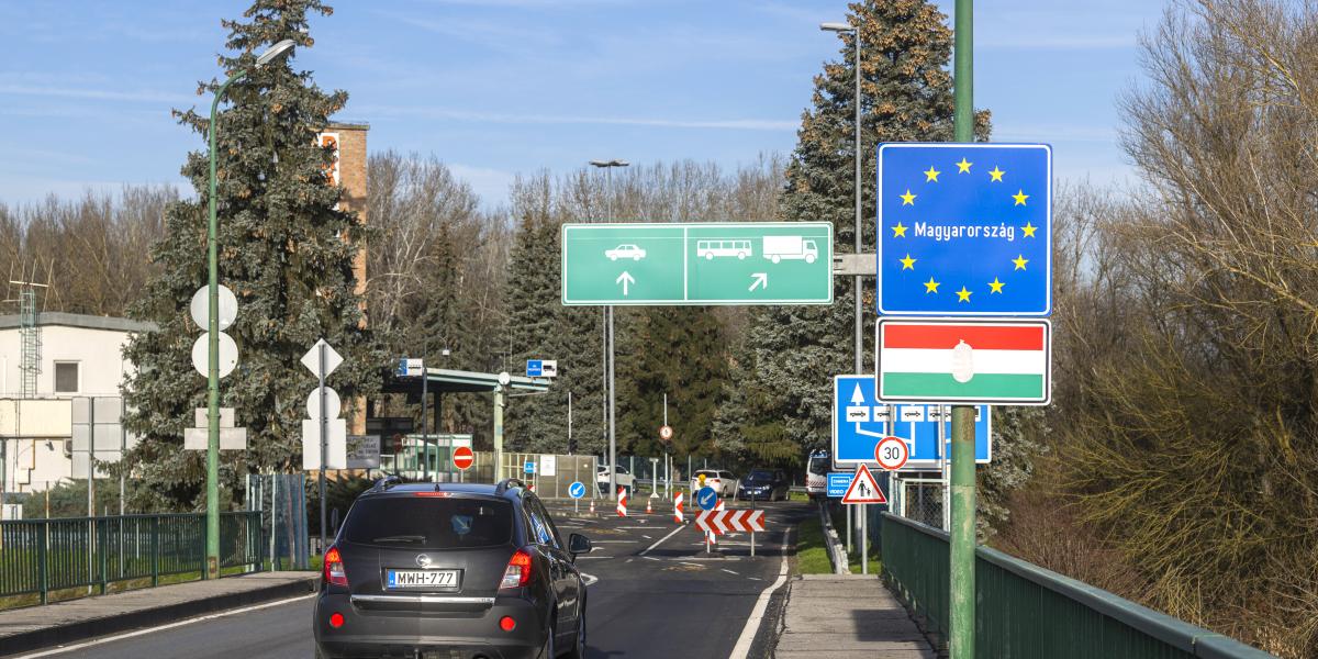 Ha Ausztria nem akadályozza a bővítést, megszűnnek a többórás sorok a magyar–román határon is