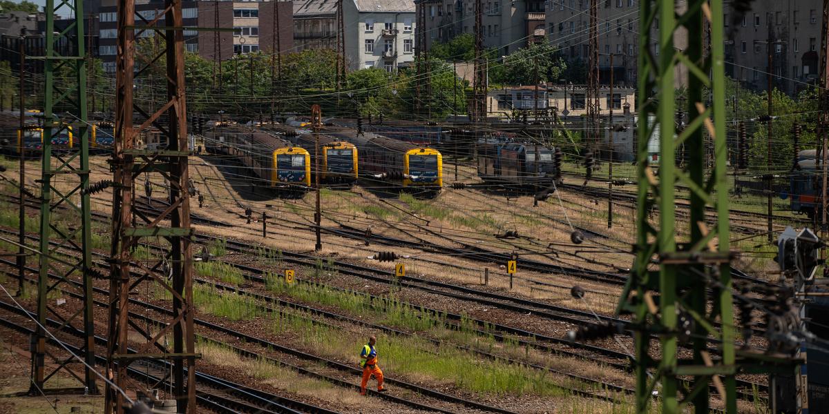 A kormány magánkézbe adná a Nyugati mögötti területet is, a kerület inkább közparkot akar