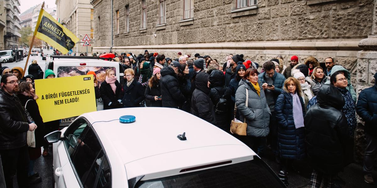 Demonstráció a bírói függetlenségért 2024. december 11-én 