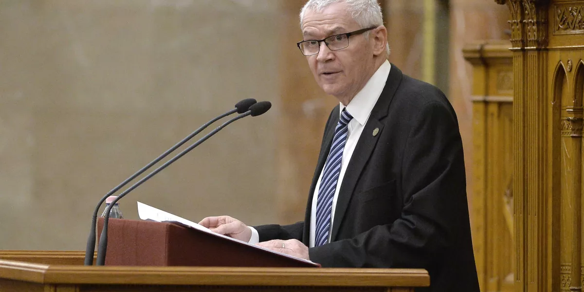 Korábbi felvétel