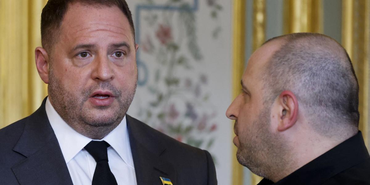 Andrij Jermak, az ukrán elnöki iroda vezetője és Rusztem Umerov védelmi miniszter