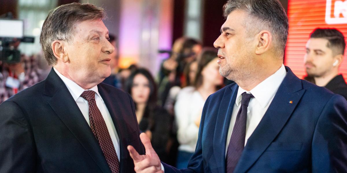 Crin Antonescu és Marcel Ciolacu Bukarestben 2025. február 2-án 