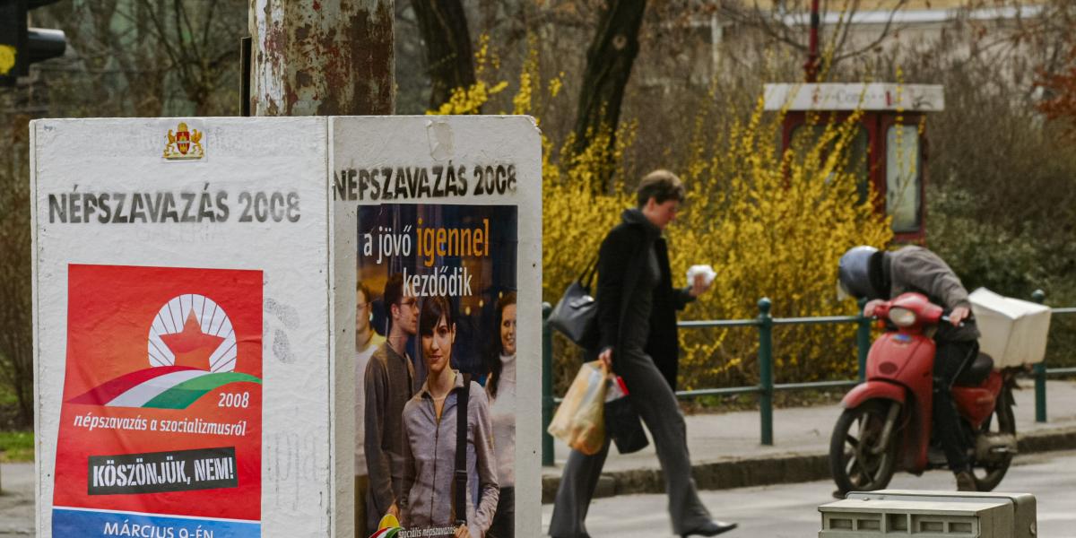 Igen vagy nem?
– a 300 forintos
vizitdíjról is
döntő 2008-as
népszavazás
plakátjai