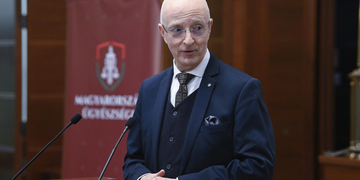 Varga Zs. András - Korábbi felvétel 