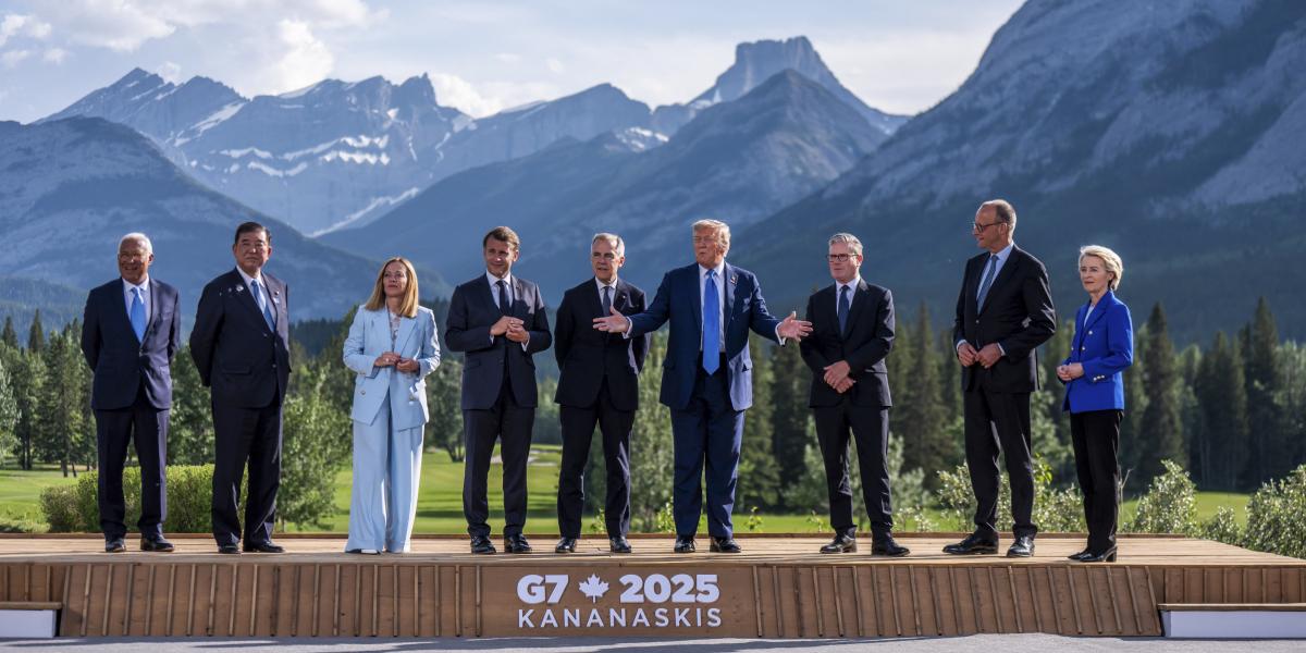 Donald Trump idő előtt távozott a kanadai G7-csúcsról, majd utólagos szóváltásba kezdett Emmanuel Macron francia elnökkel