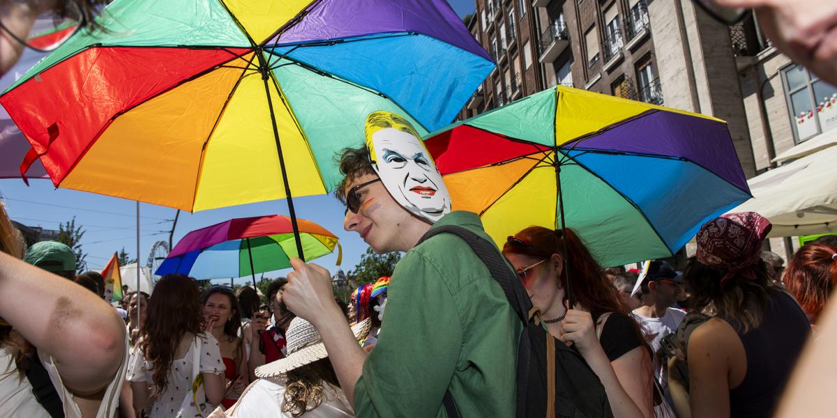 Az Orbán-rendszer kritikája is megjelent a vonuláson