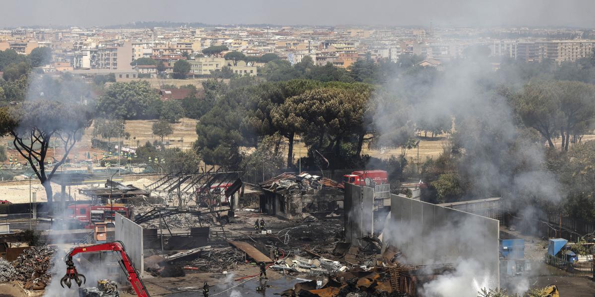 A felrobbant benzinkút Rómában 2025. július 4-én