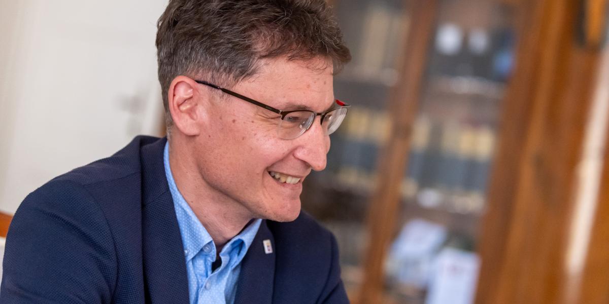 Dr. Cser-Palkovics András 2025. május 29-én