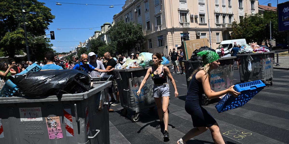  A diákok a társadalom nagyobb érdekcsoportjait is tüntetni hívták