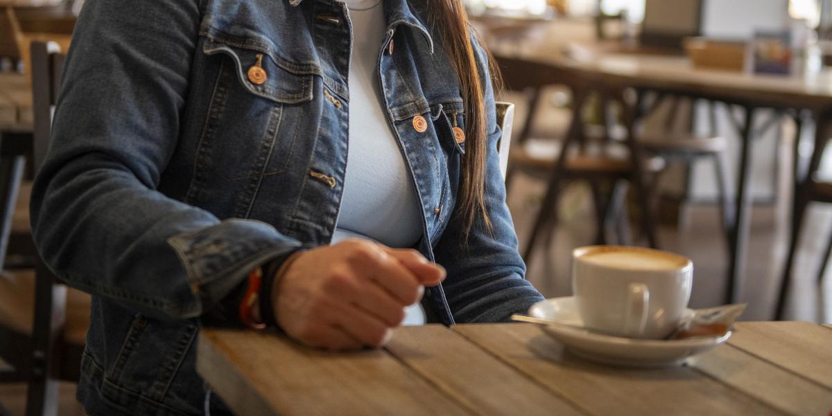 Egy egészséges, világra nyitott, csodálatos kisgyerek volt, ma árnyéka önmagának, és öngyilkos akar lenni – mondja fiáról a nő