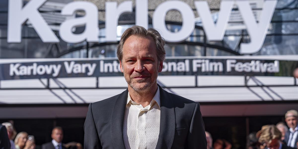 „Számomra nincs vigasz abban, hogy én melegben vagyok, míg mások fáznak. Ez nem politika, hanem egyszerű emberség”