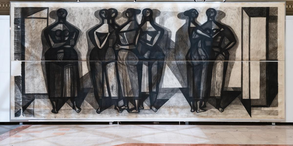 Az egyetem aulájában láthatjuk Barcsay Jenő monumentális Asszonyok-kartonját, mely alapján készült el a miskolci Nehézipari Egyetem könyvtárának előcsarnokában látható mozaik