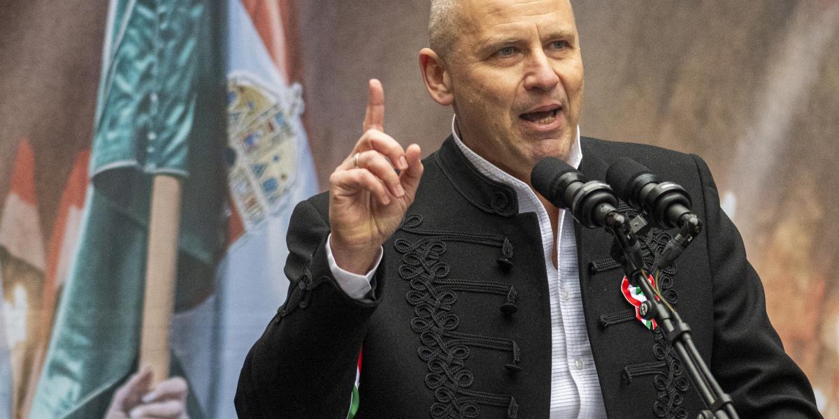 A volt vezérkari főnököt hazaárulási ügybe akarják keverni