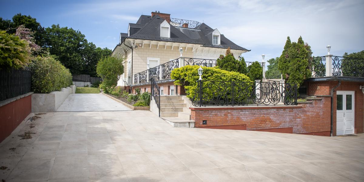 A több száz milliós ingatlan átalakításának a tervei 4,7 millió forintba kerültek