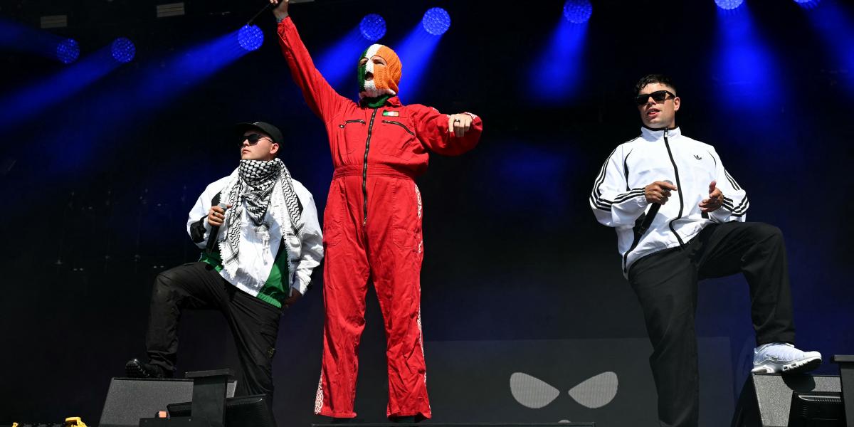 Az északír, azaz brit ifjak szókészlete szegényes. A Kneecap együttesnek a zsidó államról mindig ugyanaz a négybetűs szó jut eszébe, pedig Shakespeare nyelvében akadna több is