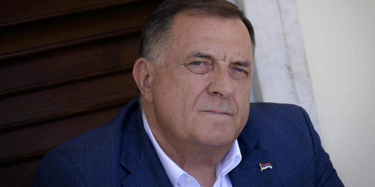 Milorad Dodiknak távoznia kell a boszniai Szerb Köztársaság éléről