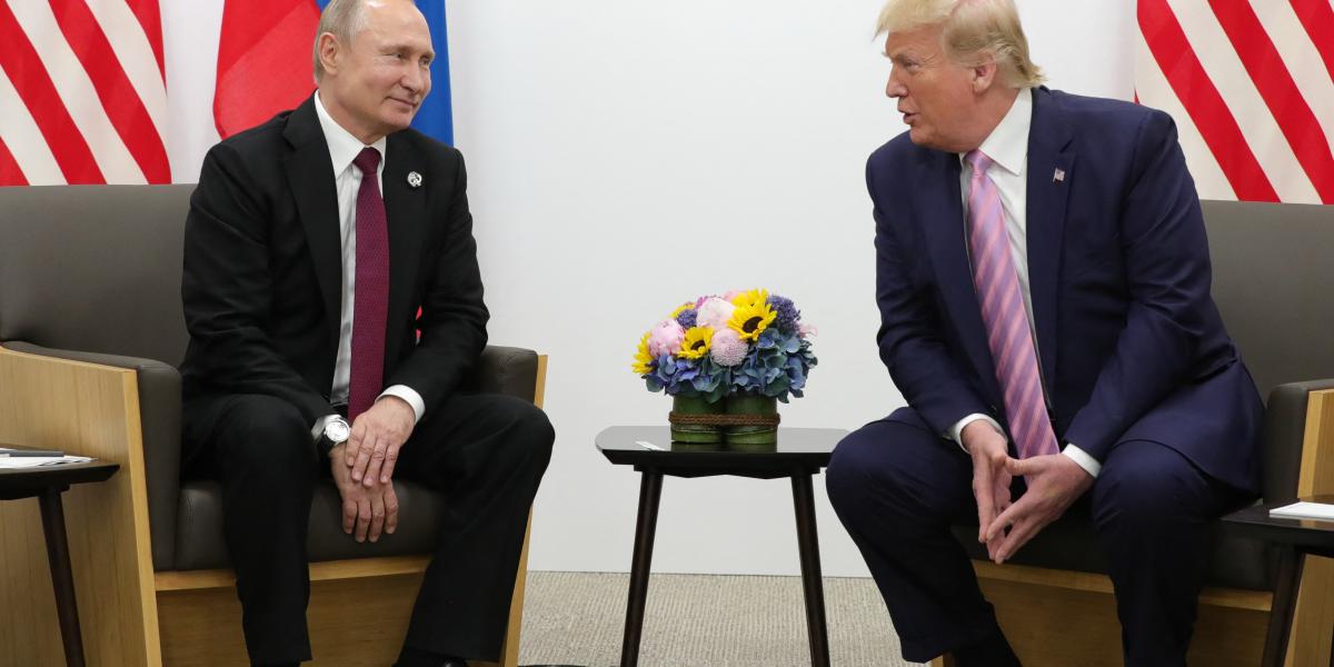 Vlagyimir Putyin és Donald Trump 2019. június 28-án