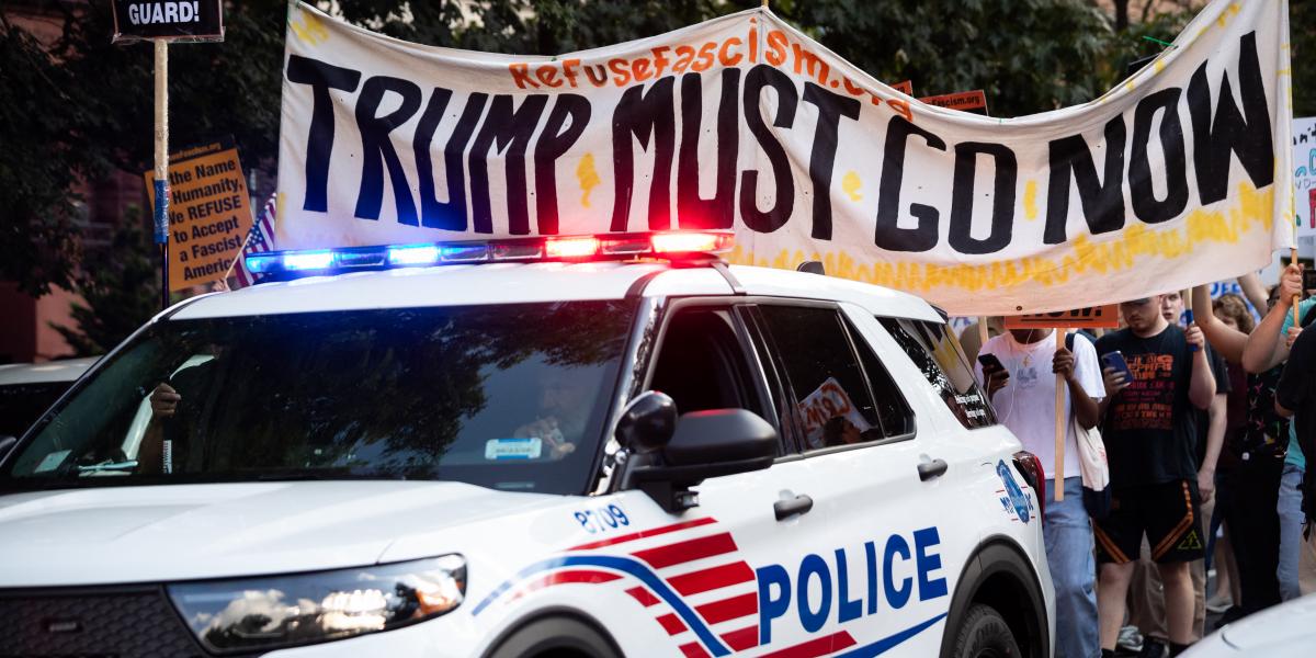 Washingtonban tüntettek a Nemzeti Gárda bevetése ellen