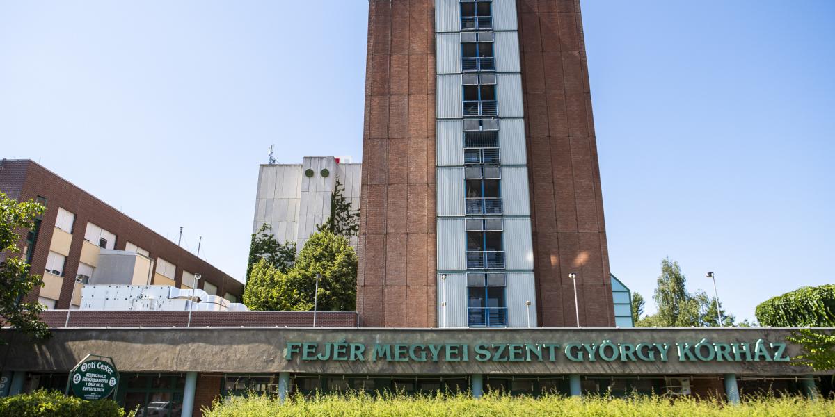 A székesfehérvári kórház. Már többször is megjelent ugyanez a baktérium