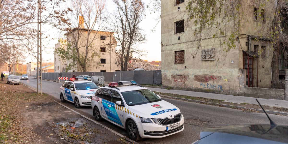 A Hős utca épületeinek bontása 2024. november 26-án