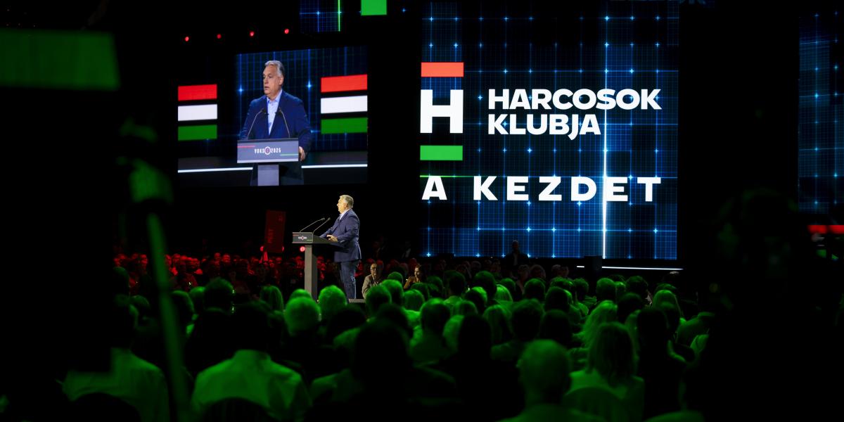 Orbán Viktor miniszterelnök beszédet mond a Harcosok klubja – A kezdet nevű rendezvényen még 2025. május 18-án