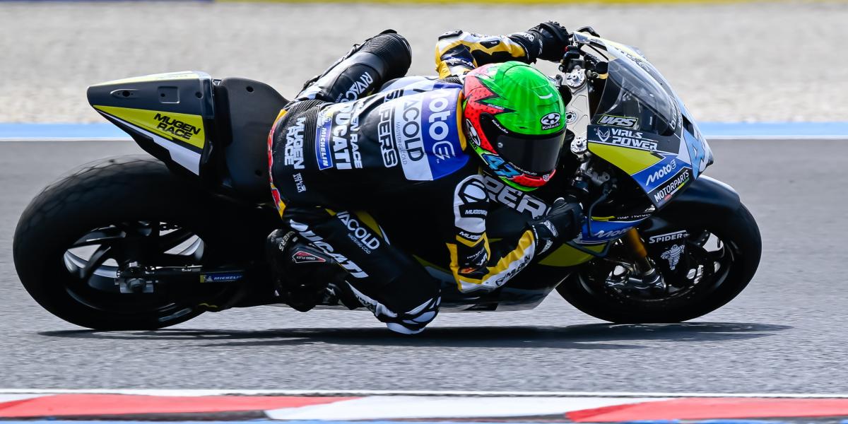 Varga Tibor Erik, a Rivacold Snipers Team MotoE versenyzője a MotoE Magyar Nagydíj első versenyén