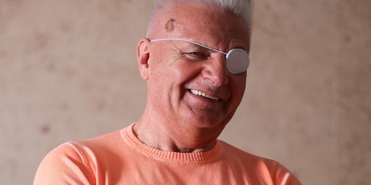 A nagyvállalkozó azt ígéri, nem áll le