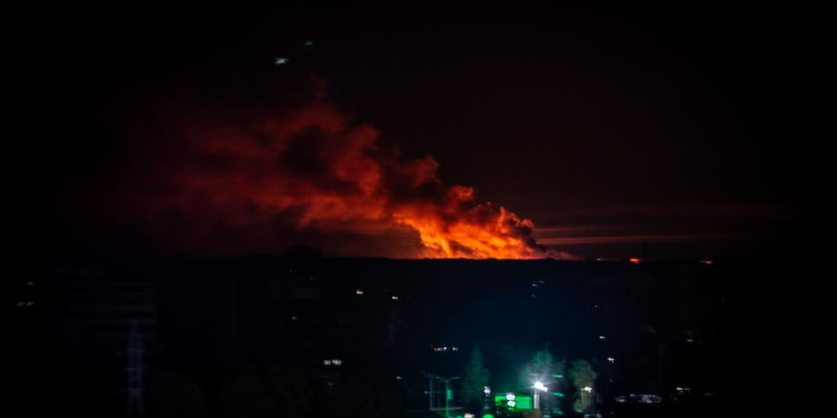 Orosz dróntámadás éri Harkiv városát 2025. július 25-én éjjel.